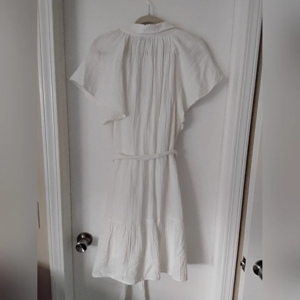 GAP Lined White Gauze Dress - Picture 2 of 3